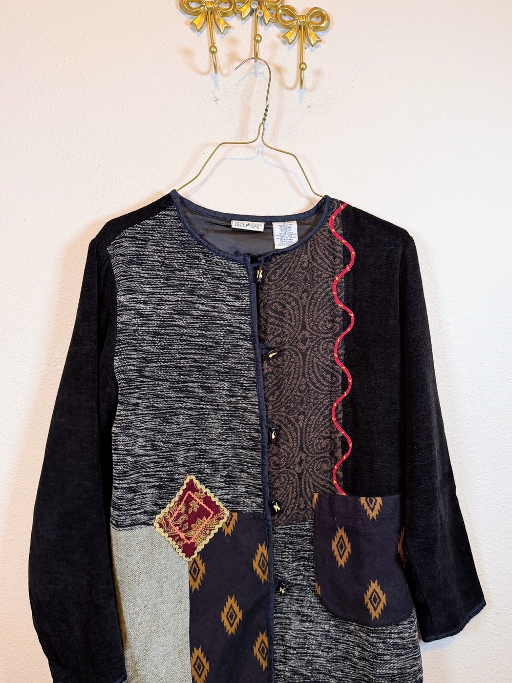 White Stag Wearable Art Black, Gray, Red, & Brown Patchwork Blazer. Size S